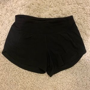 NWOT Lululemon Speed Up 4” Shorts